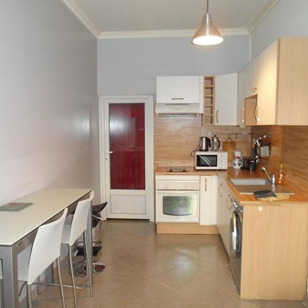 Appartement 2 Pieces Centre Ville Salon-de-Provence Exterior foto